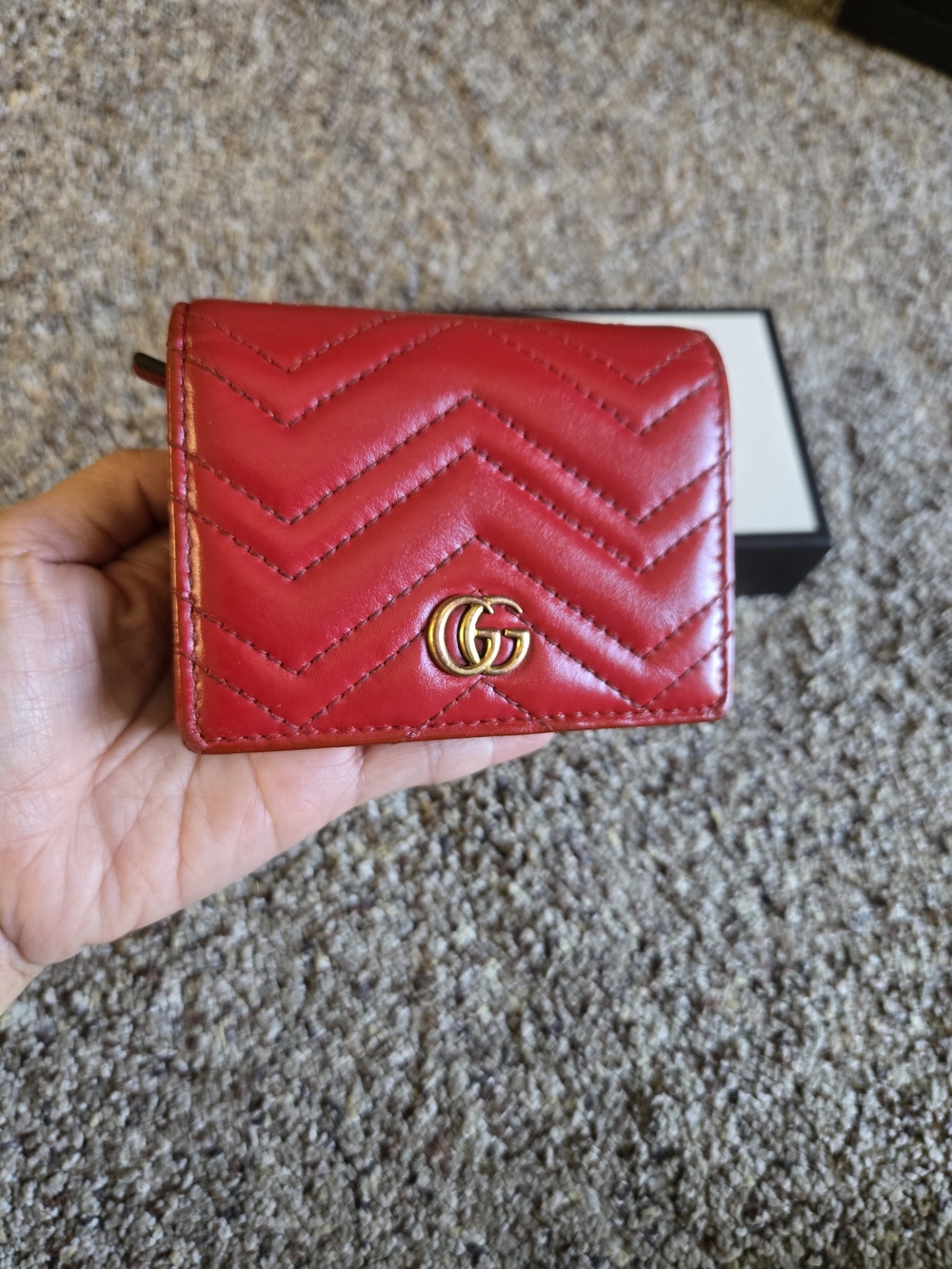 Gucci Red Quilted Leather Compact Wallet with Gold Double G